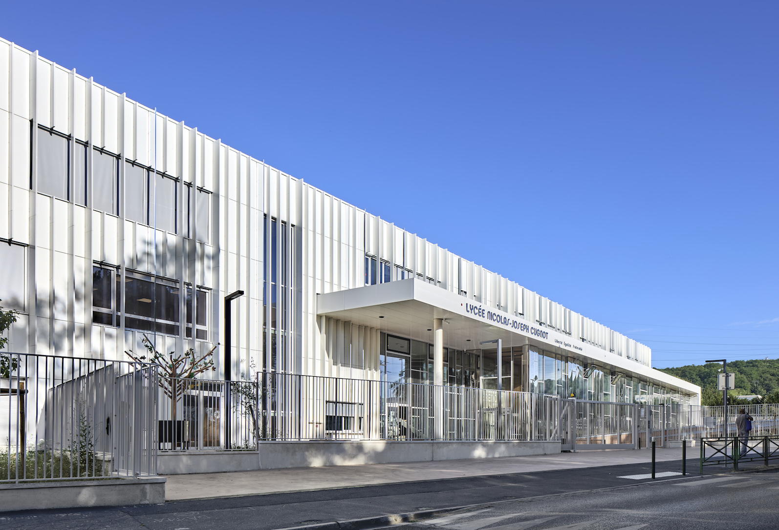 Entrée Lycée Nicolas-Joseph Cugnot